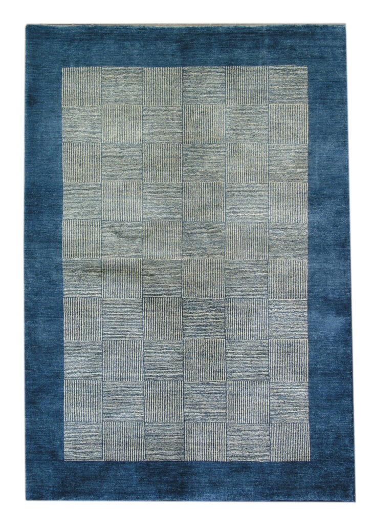 4' 02" x 6' 01" Wool- Pakistan