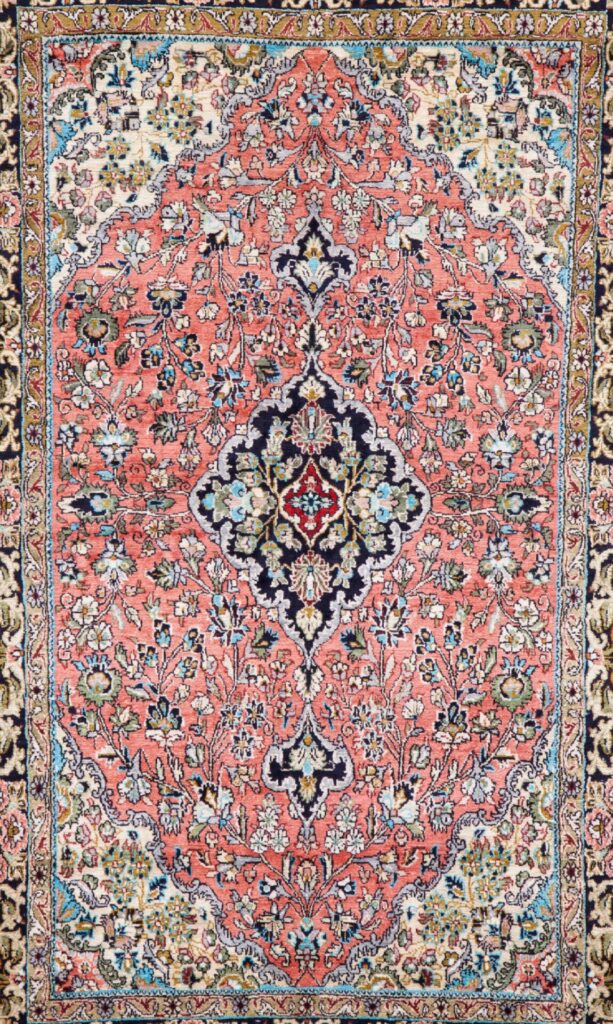 3' 04" x 5' 04" M.G - Iran